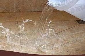 建邺漏水维修 免砸砖防水材料该如何施工